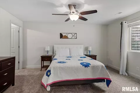 Bedroom - 3204 Grassmere Dr, Springfield, IL 62711 photo 6 of 8