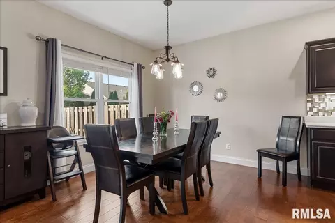 Dining - 3204 Grassmere Dr, Springfield, IL 62711 photo 1 of 3