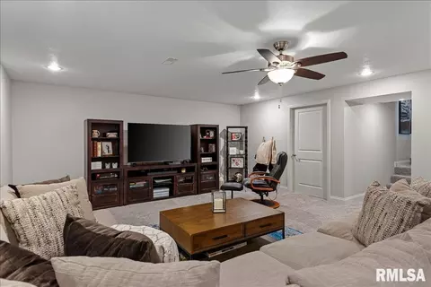 Other - 3204 Grassmere Dr, Springfield, IL 62711 photo 11 of 12