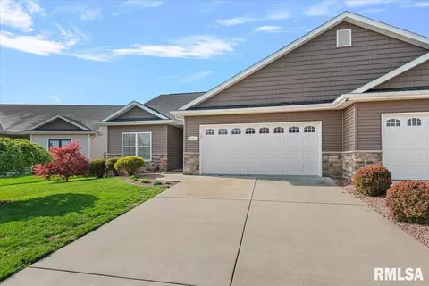 Exterior - 3204 Grassmere Dr, Springfield, IL 62711 photo 1 of 7