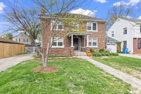 Exterior - 1421 S Douglas Ave, Springfield, IL 62704 photo 2 of 7