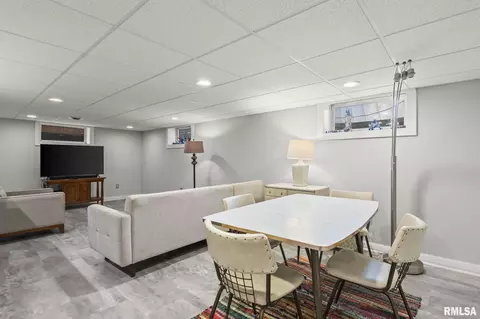 Other - 1421 S Douglas Ave, Springfield, IL 62704 photo 6 of 8