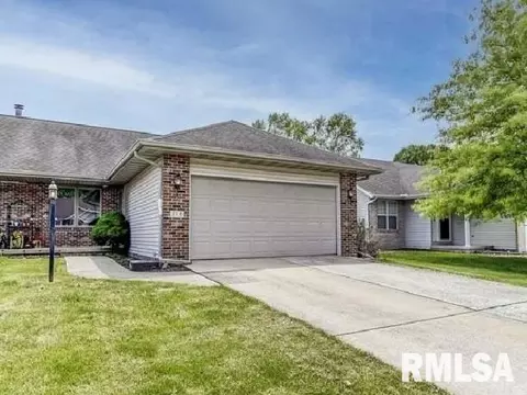 218 Eagle Ridge Dr, Chatham, IL 62629