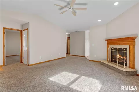 Living - 218 Eagle Ridge Dr, Chatham, IL 62629 photo 2 of 3