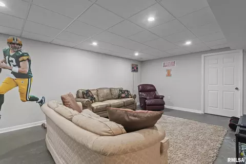 Other - 2700 Dryden Dr, Springfield, IL 62711 photo 6 of 9