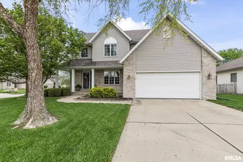 2700 Dryden Dr, Springfield, IL 62711