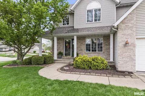 Exterior - 2700 Dryden Dr, Springfield, IL 62711 photo 4 of 10