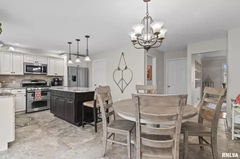 Other - 2700 Dryden Dr, Springfield, IL 62711 photo 3 of 9