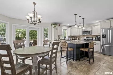 Other - 2700 Dryden Dr, Springfield, IL 62711 photo 2 of 9
