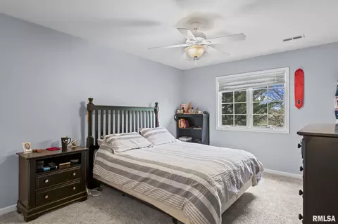 Bedroom - 2700 Dryden Dr, Springfield, IL 62711 photo 8 of 9