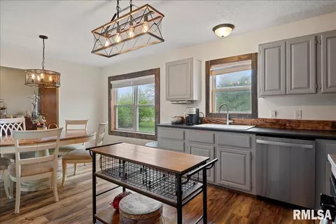 Kitchen - 301 E Buttercup Dr, Athens, IL 62613 photo 2 of 3