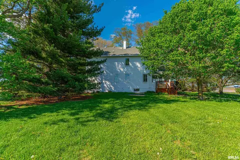Exterior - 9845 E 200 N Rd, Mclean, IL 61754 photo 7 of 9