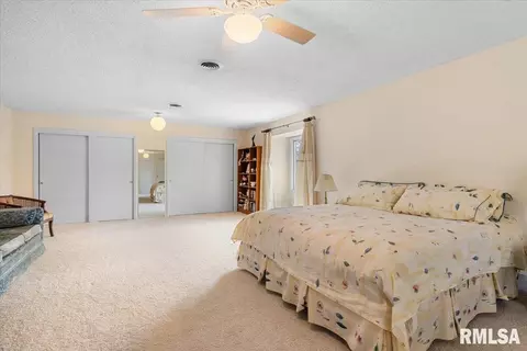 Bedroom - 10 Beacon Ridge Dr, Springfield, IL 62711 photo 2 of 6