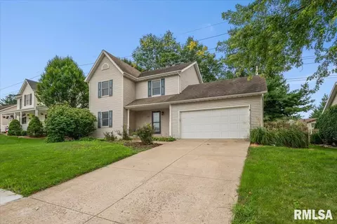 Exterior - 3712 Viking Blvd, Springfield, IL 62712 photo 3 of 11