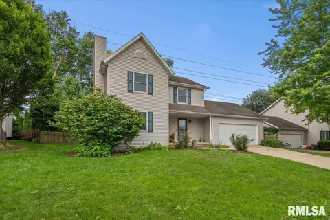 Exterior - 3712 Viking Blvd, Springfield, IL 62712 photo 2 of 11