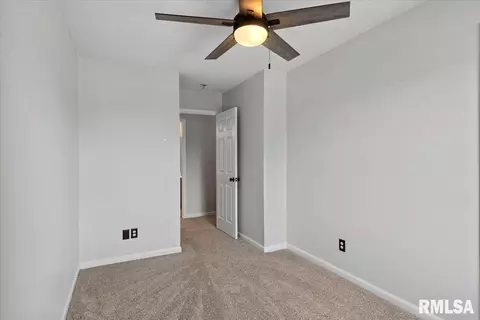 Bedroom - 3712 Viking Blvd, Springfield, IL 62712 photo 2 of 8