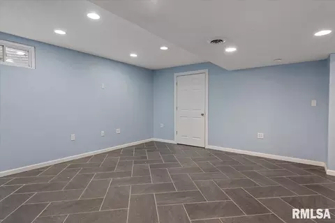 Other - 3712 Viking Blvd, Springfield, IL 62712 photo 9 of 13