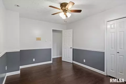 Bedroom - 3226 Brunk Dr, Springfield, IL 62712 photo 6 of 6