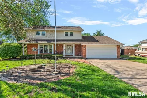 3226 Brunk Dr, Springfield, IL 62712
