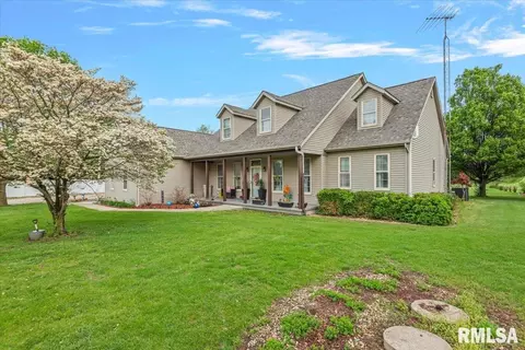 333 W Glenarm Rd, Glenarm, IL 62536