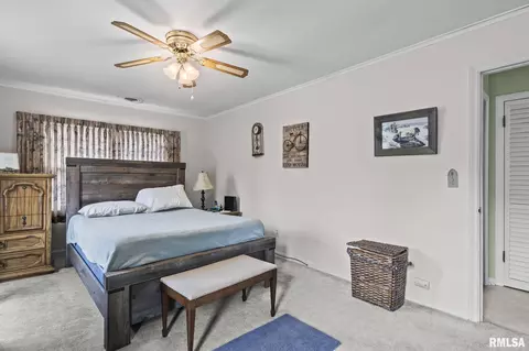 Bedroom - 146 Circle Dr, Springfield, IL 62703 photo 3 of 9