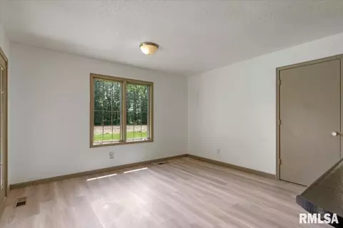 Other - 1204 Harmony Ct, Springfield, IL 62703 photo 8 of 11