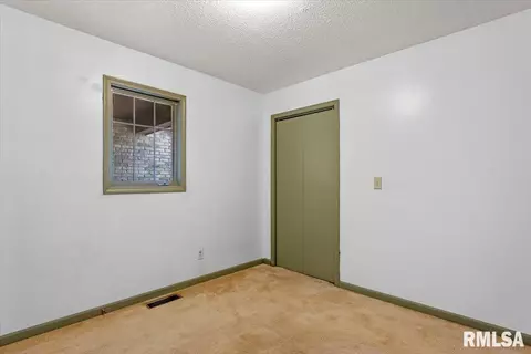 Bedroom - 1204 Harmony Ct, Springfield, IL 62703 photo 5 of 6