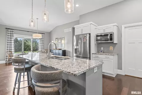 Kitchen - 3700 Crystal Spring Dr, Springfield, IL 62711 photo 5 of 5