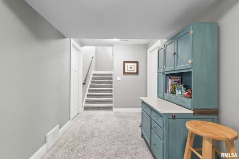 Entry Way - 3700 Crystal Spring Dr, Springfield, IL 62711 photo 4 of 5
