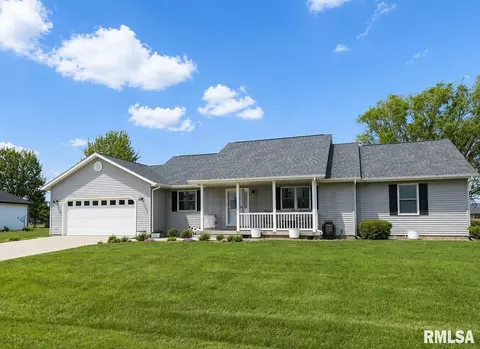 23422 Covered Bridge Rd, Athens, IL 62613