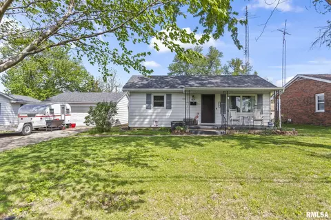 Other - 519 W Wright St, Virden, IL 62690 photo 6 of 7