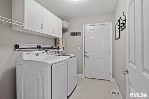 Other - 4356 Creek Dr, Springfield, IL 62711 photo 8 of 25
