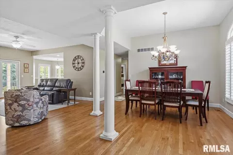 Dining - 4356 Creek Dr, Springfield, IL 62711 photo 1 of 1