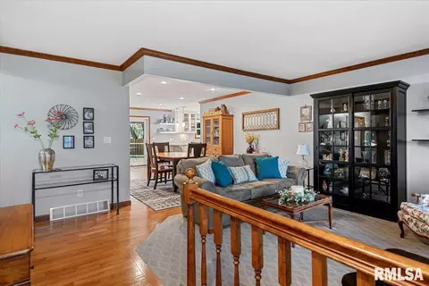 2508 Charlack Ave, Springfield, IL 62704 photo 4
