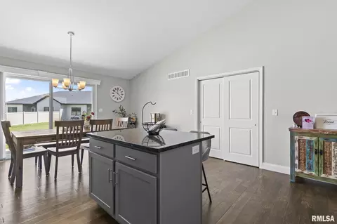 Other - 4605 Lasalle Ct, Springfield, IL 62711 photo 3 of 6