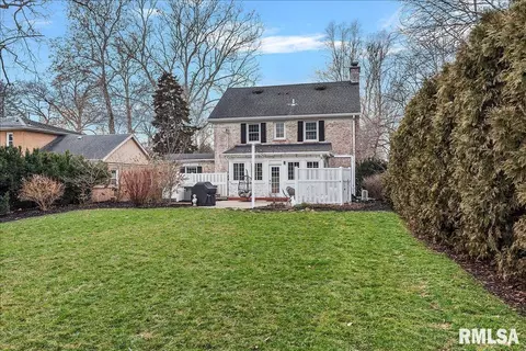 1700 Bates Ave, Springfield, IL 62704 photo 10