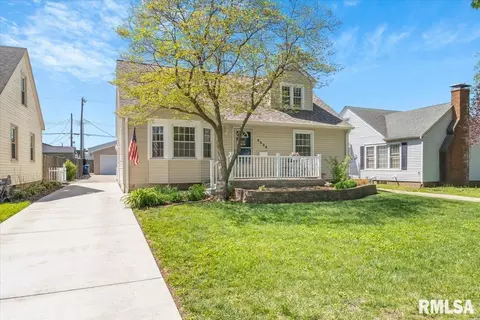 2323 S State St, Springfield, IL 62704
