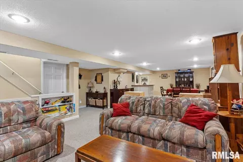 Other - 2323 S State St, Springfield, IL 62704 photo 8 of 13