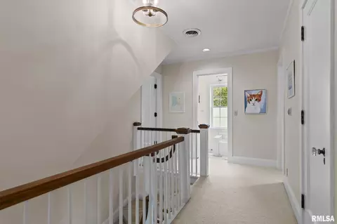 Entry Way - 1645 Ruth Pl, Springfield, IL 62704 photo 4 of 5