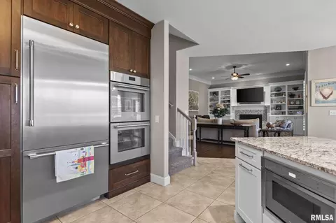 Kitchen - 4405 Turtle Bay, Springfield, IL 62711 photo 2 of 7