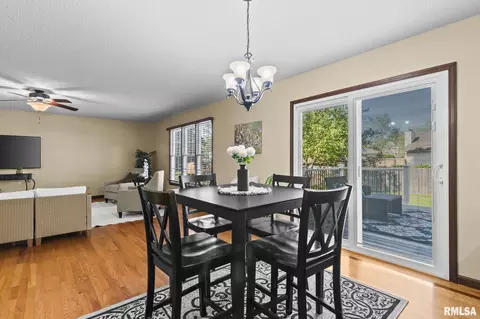 Dining - 1709 Clearview Dr, Springfield, IL 62704 photo 6 of 6