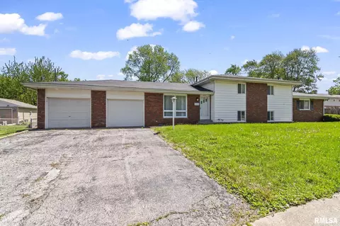 Other - 232 Dickinson Rd, Springfield, IL 62704 photo 1 of 11