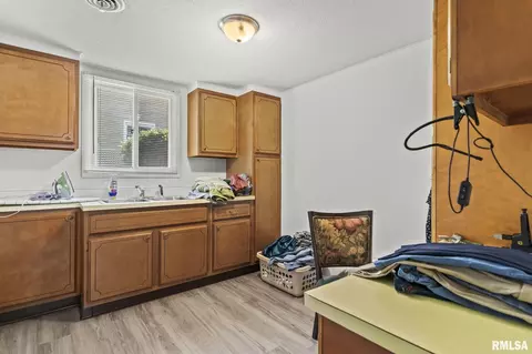 Other - 232 Dickinson Rd, Springfield, IL 62704 photo 8 of 11