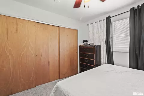Bedroom - 232 Dickinson Rd, Springfield, IL 62704 photo 9 of 11