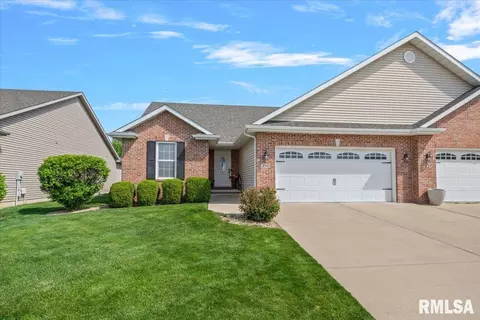 3303 Lakemere Dr, Springfield, IL 62711