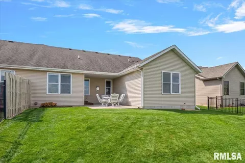Exterior - 3303 Lakemere Dr, Springfield, IL 62711 photo 5 of 5