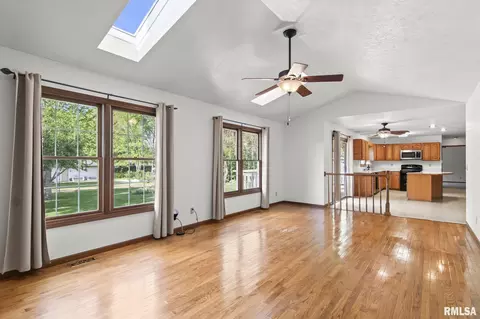 Living - 3985 Mill Stone Dr, Springfield, IL 62711 photo 8 of 9