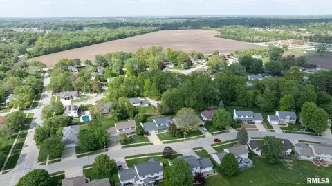 View/Area - 3985 Mill Stone Dr, Springfield, IL 62711 photo 1 of 11