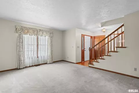 Living - 3985 Mill Stone Dr, Springfield, IL 62711 photo 1 of 9