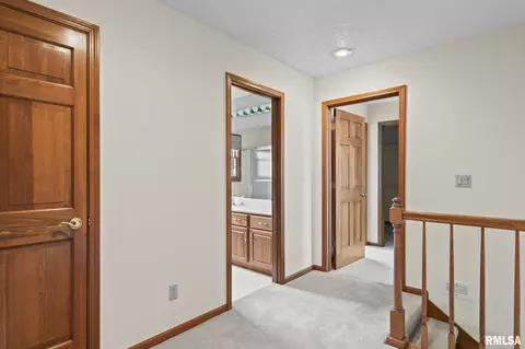 Entry Way - 3985 Mill Stone Dr, Springfield, IL 62711 photo 4 of 4
